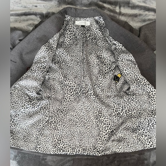 Tahari Arthur Levine Double Breasted Blazer Size 4 Grey Lightweight Career Work - Picture 9 of 12